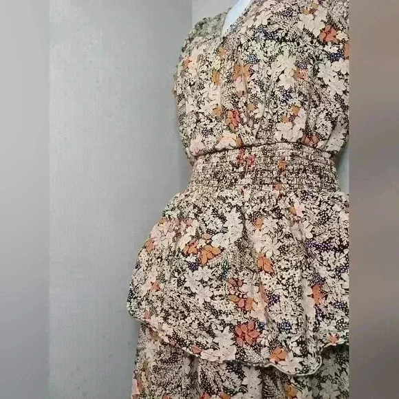 American Eagle Floral Ruffled Bottom Mini Dress - Picture 9 of 12